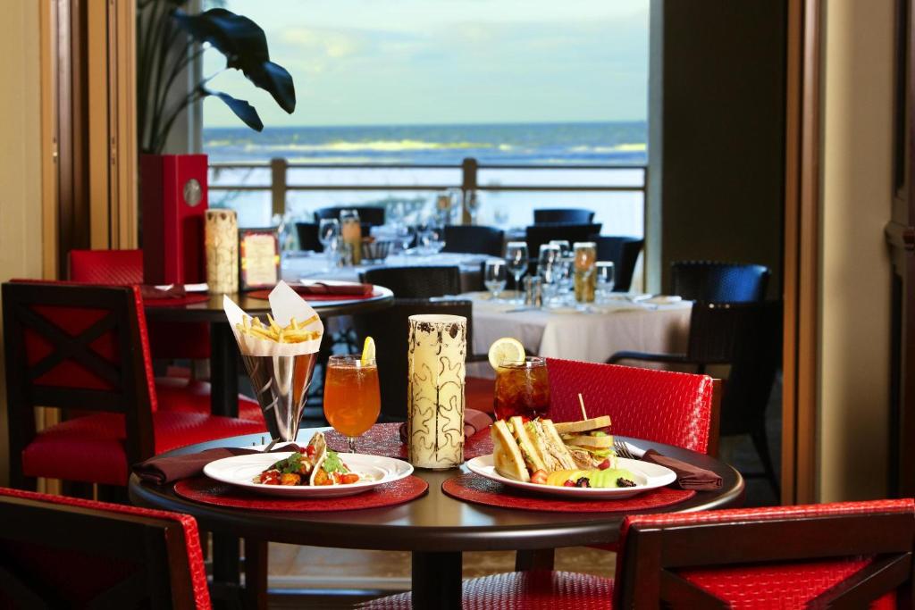 Sandpearl Resort Photo 13