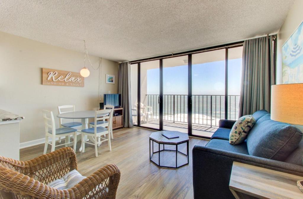 1010 Relax, Unwind, Enjoy by Atlantic Towers, Carolina Beach