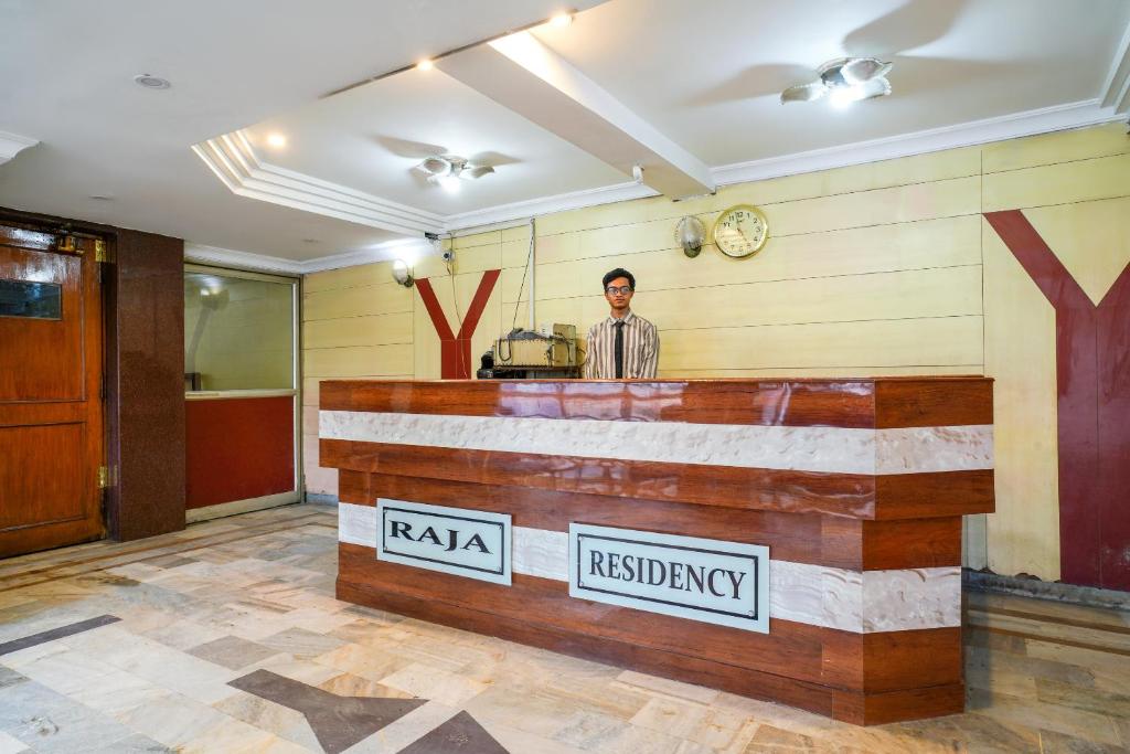 OYO Raja Residency Near Snow World photo