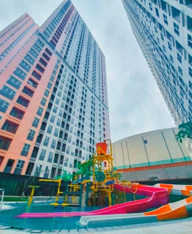 2BR Transpark Juanda Bekasi photo