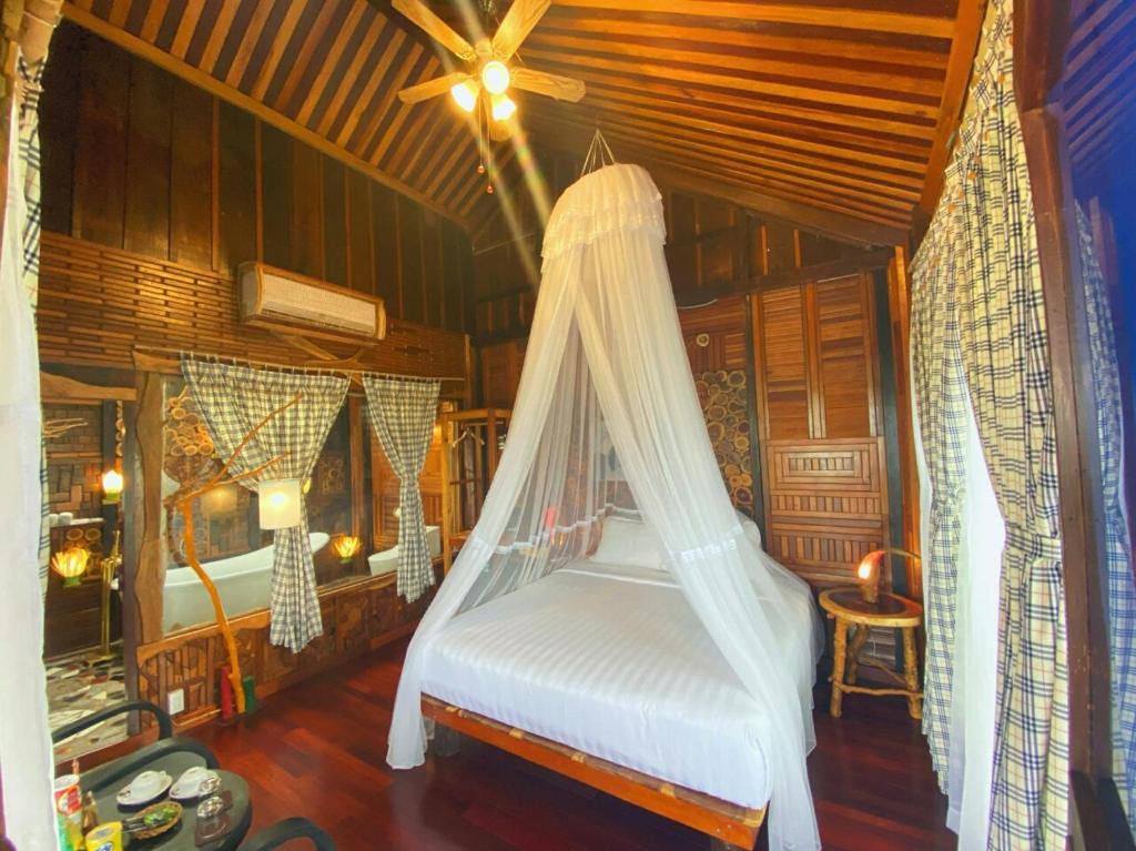 Mekong Silt Ecolodge photo