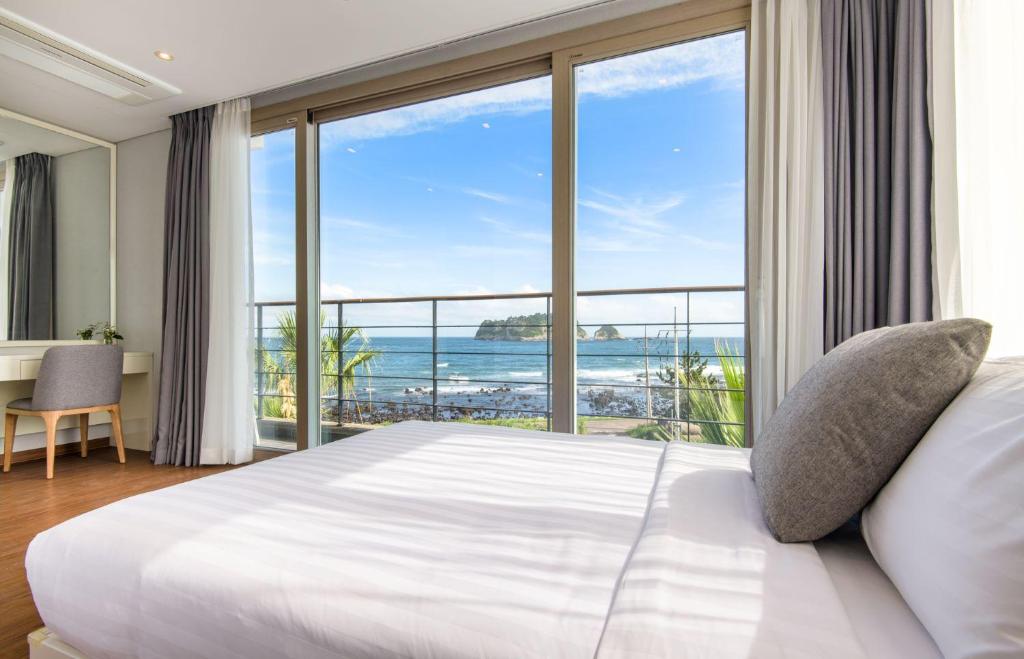 Jeju The Grand Sumorum Additional