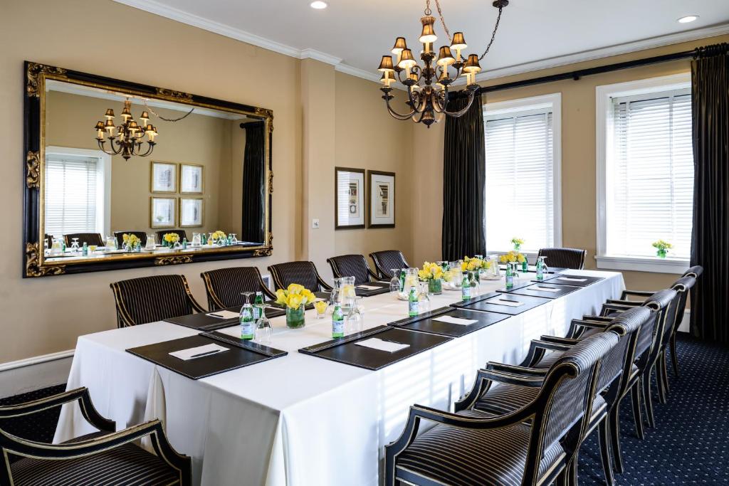 Hotel Sorrento Photo 13