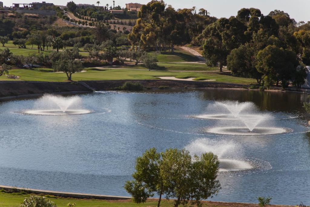 Golf course [on-site]