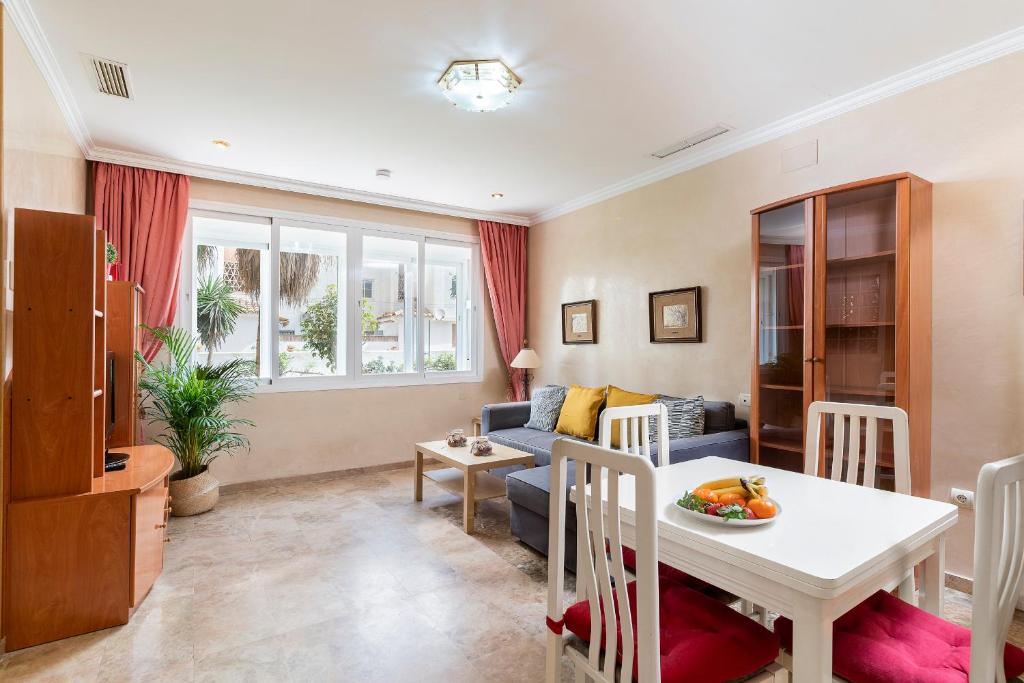 Blonzu Mauritania, Benalmádena