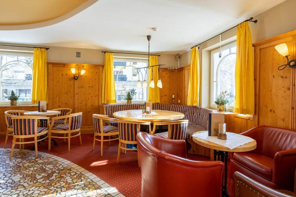 Pub/salon