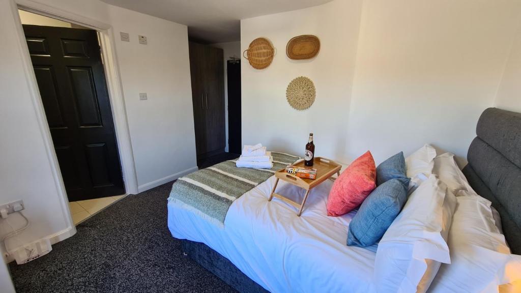 Moorfield House Room 5