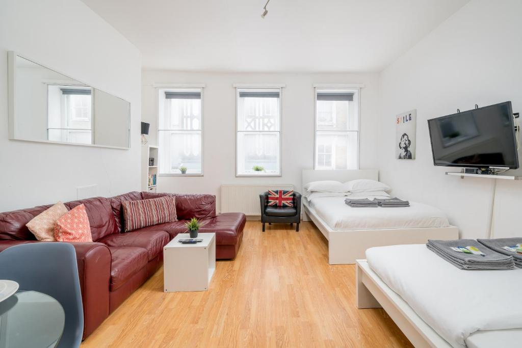 Soho Apartment Sleeps 4, Covent Garden &amp; Leicester Square — Hotel in London