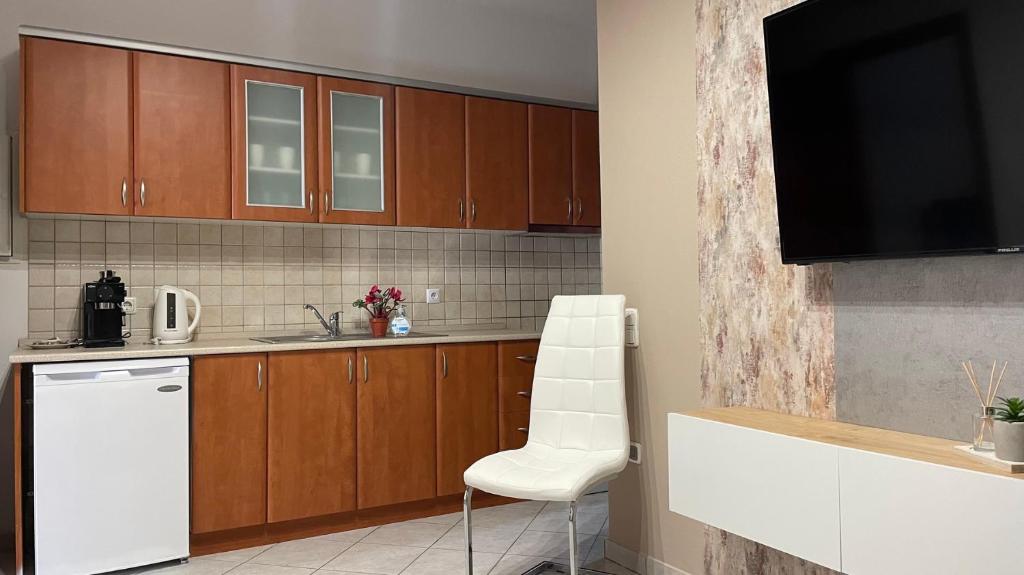 PREMIUM SUITES