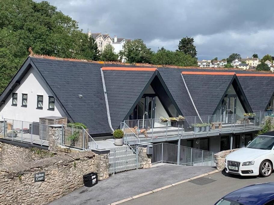 Beautiful, spacious 3 bed Brixham apartment, Brixham