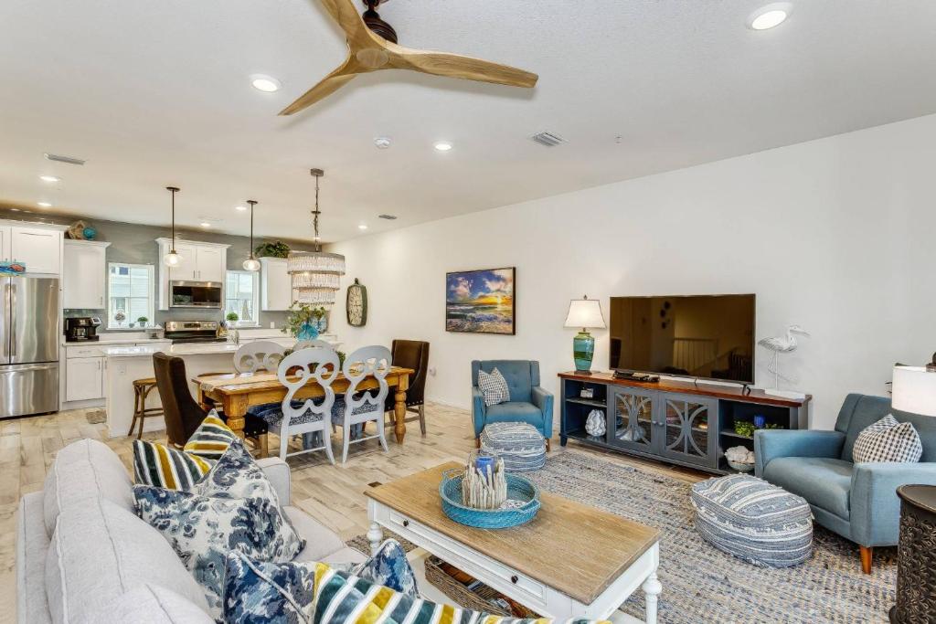 Blue Heron at Lost Key, Pensacola