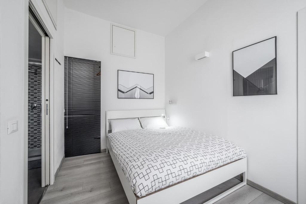tHE Minimal Chic Home - Isola Garibaldi - 2