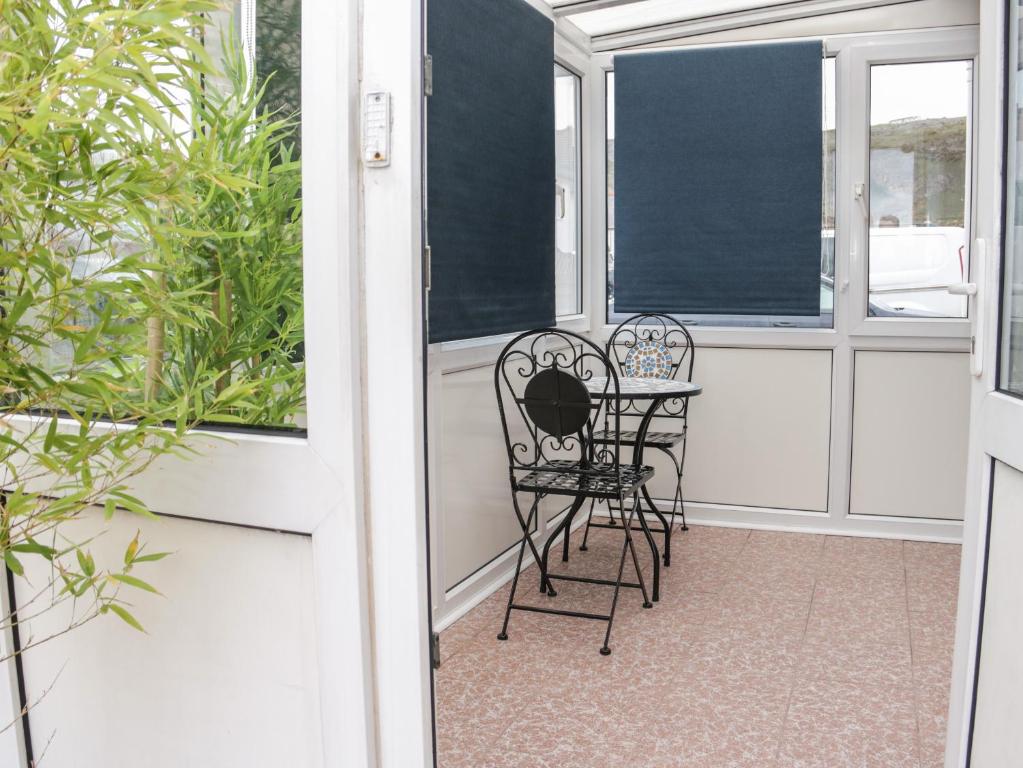 50A Lloyd Street West, Llandudno photo 6