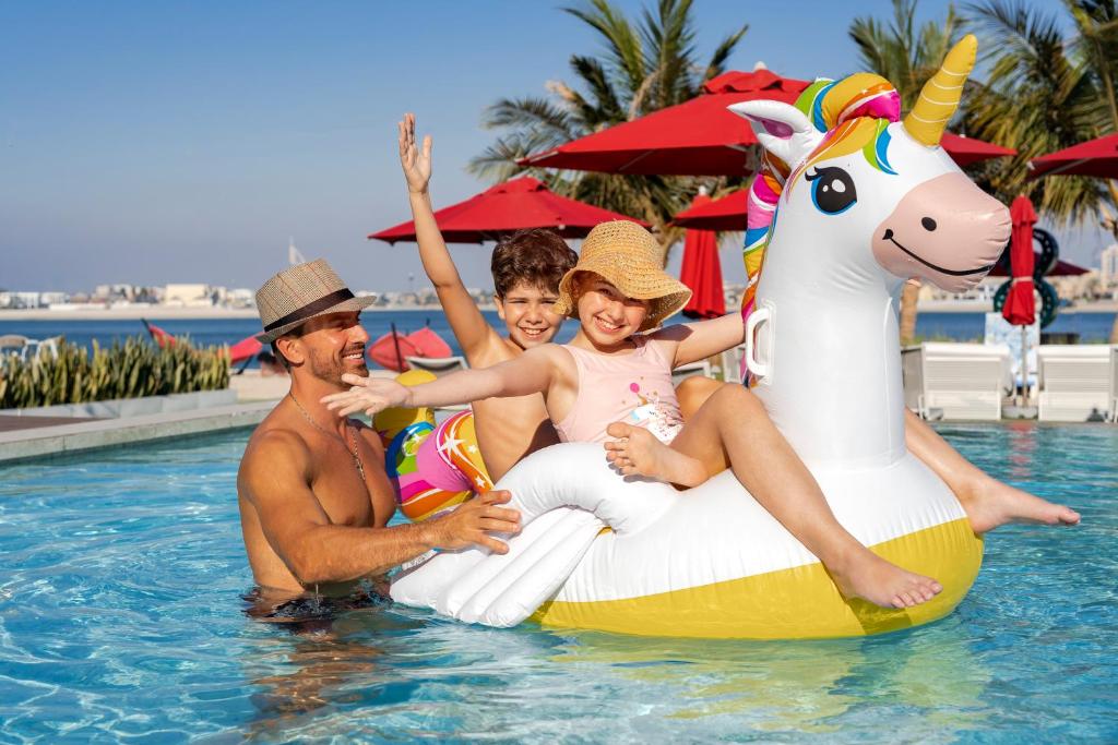 スイミングプール