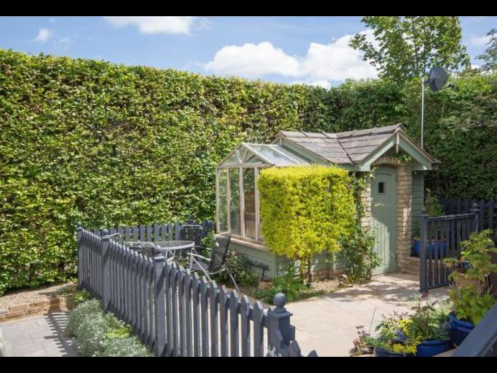 2 Bedroom Holiday Home near the Kent Coast photo 7