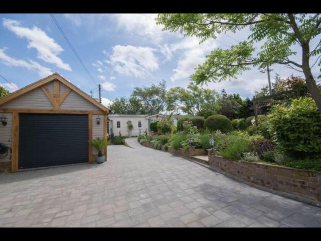 2 Bedroom Holiday Home near the Kent Coast photo 5