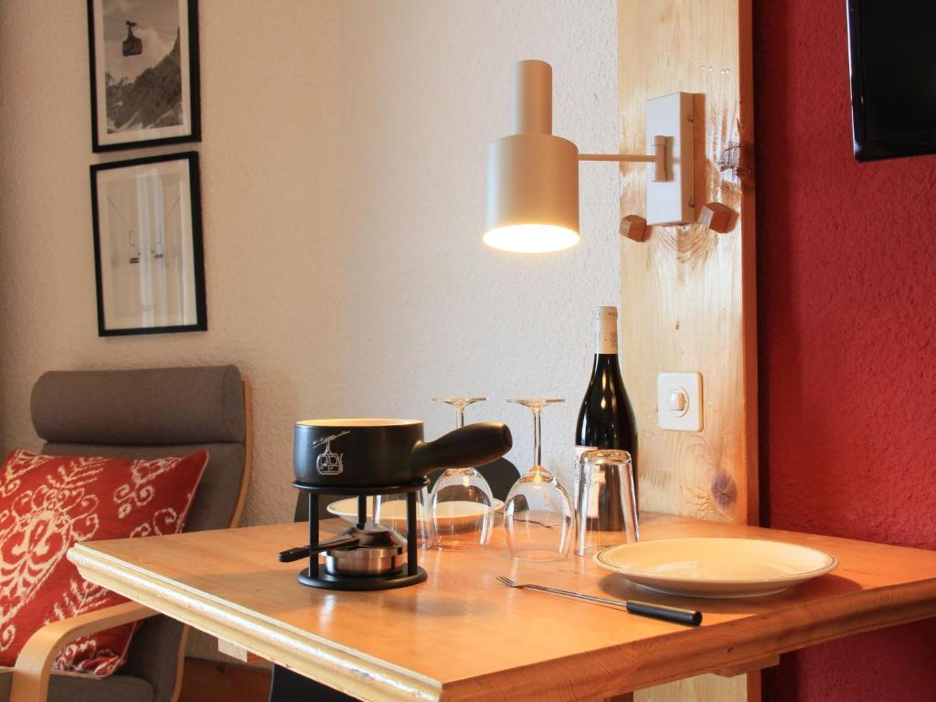 Studio Le Bristol B36 by Interhome - 4