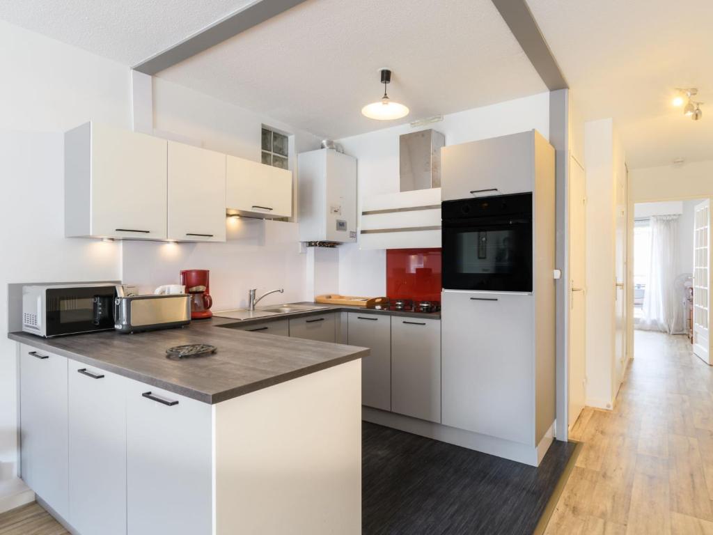 Apartment Poséidon by Interhome - 4
