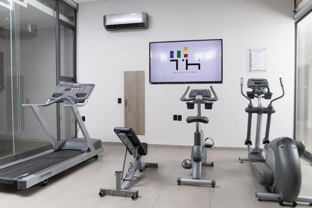 TH HOTEL & VIVIENDA photo