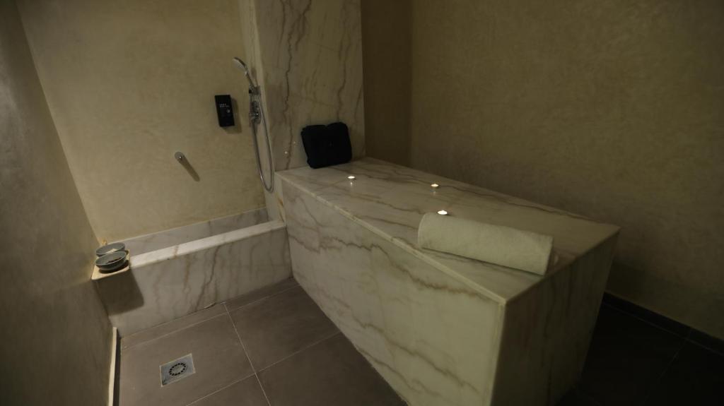 Steamroom