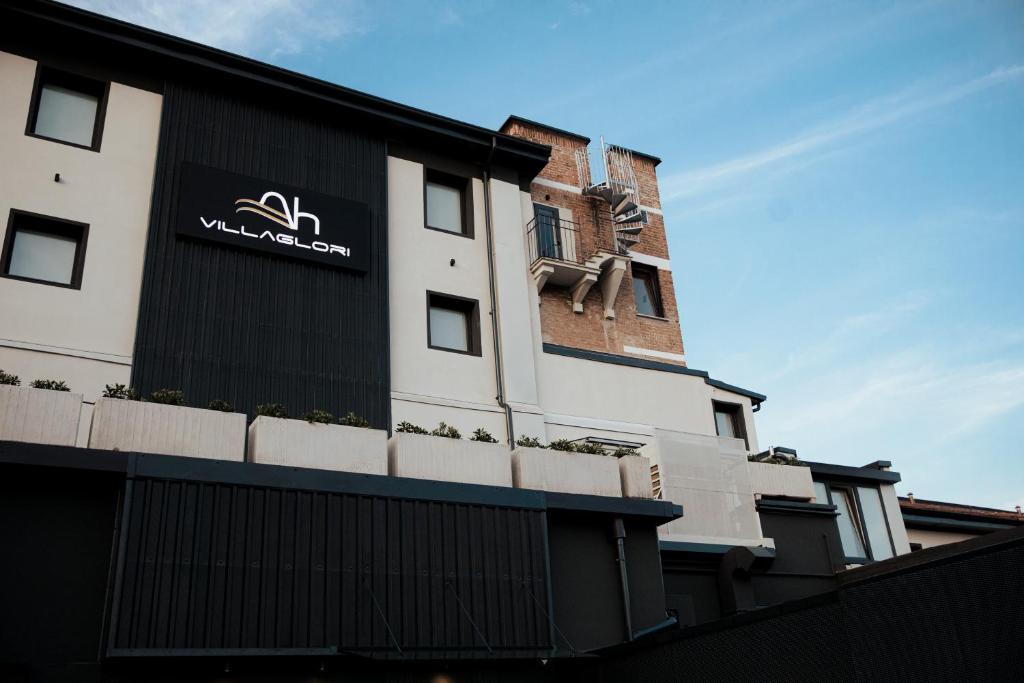 Ah Villaglori Boutique Apartments - 1