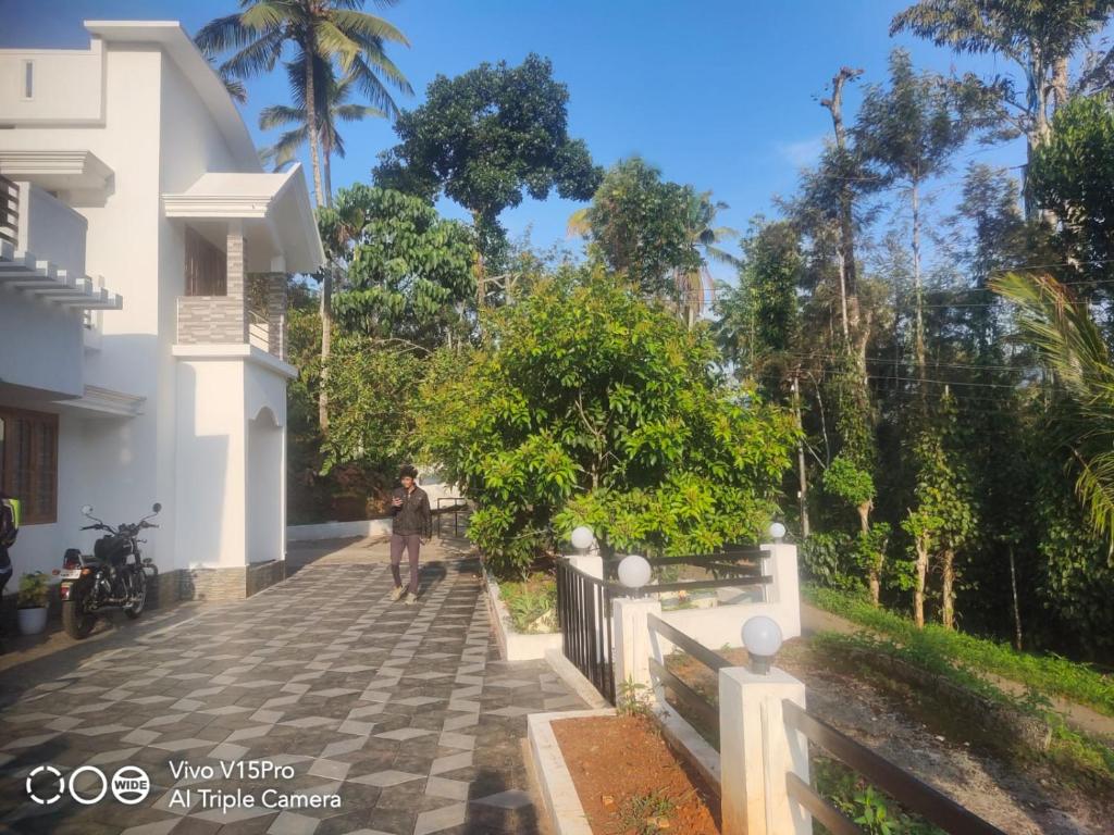 4BHK White Snow Spacious Holiday Home Munnar photo
