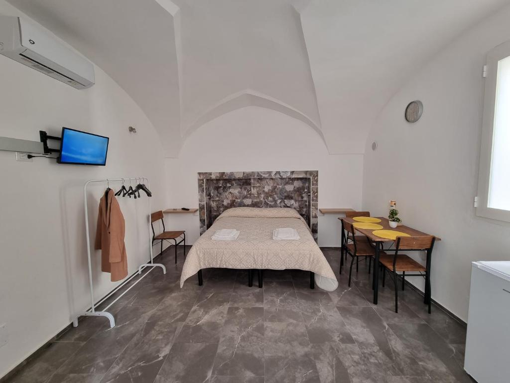 SUITE AGATA - 2