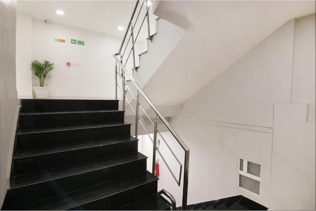 OYO Townhouse 609 Chawla House photo