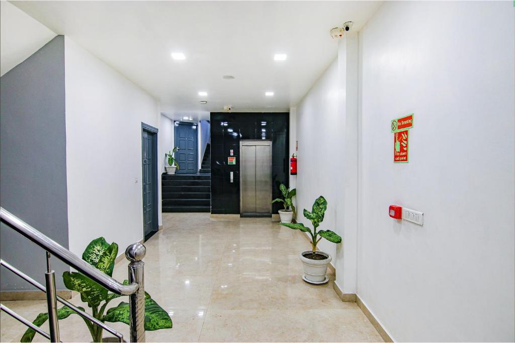 OYO Townhouse 609 Chawla House photo