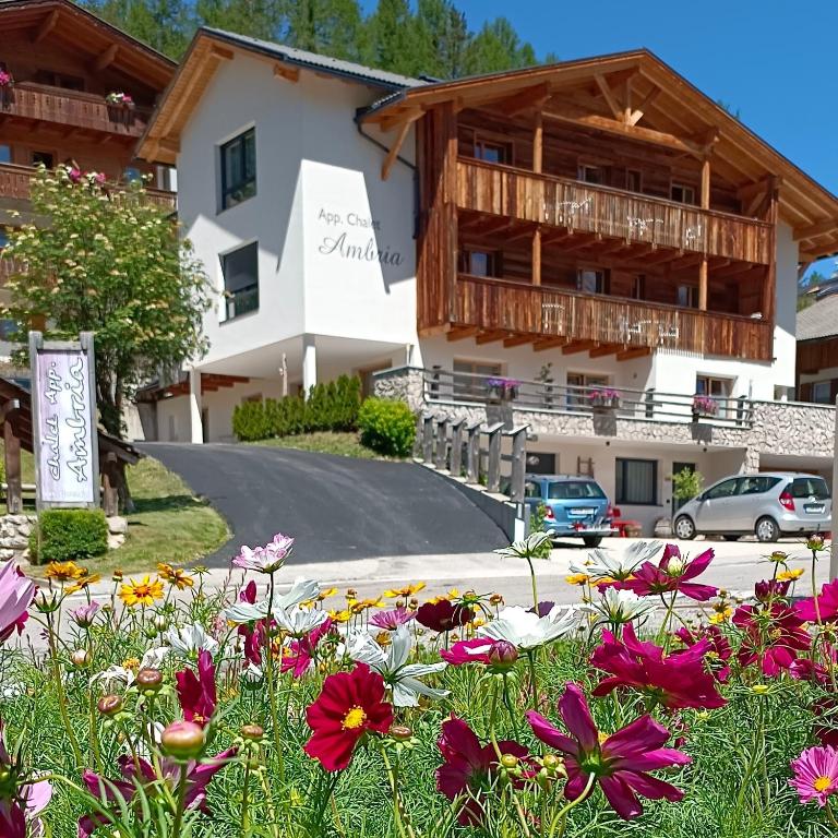 Chalet Apartments Ambria - 4