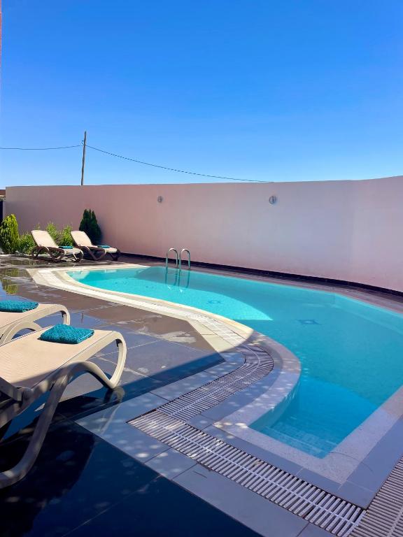 Villa Yasmine Suite avec Jacuzzi Reservee aux Familles — Hotel in Marrakech