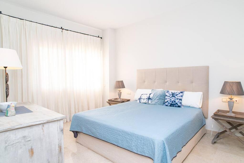 Great View Apartment in Elviria - 3