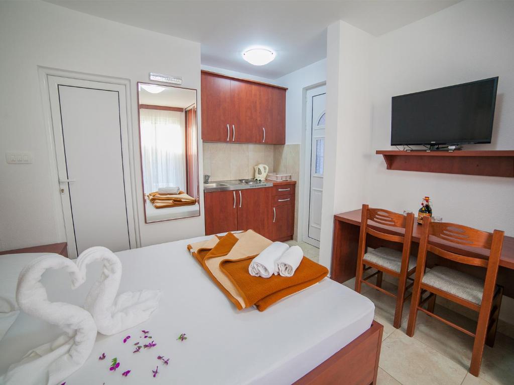 Guest House 4M - 4