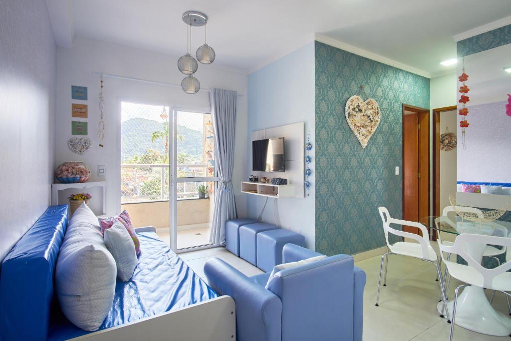 2 Quartos com ar, piscina, sacada Gourmet a 1 km da praia Grande, Ubatuba