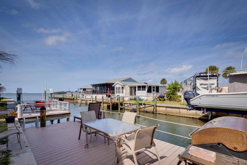 Nettles Island, Jensen Beach Home with Patio and Grill, Jensen Beach