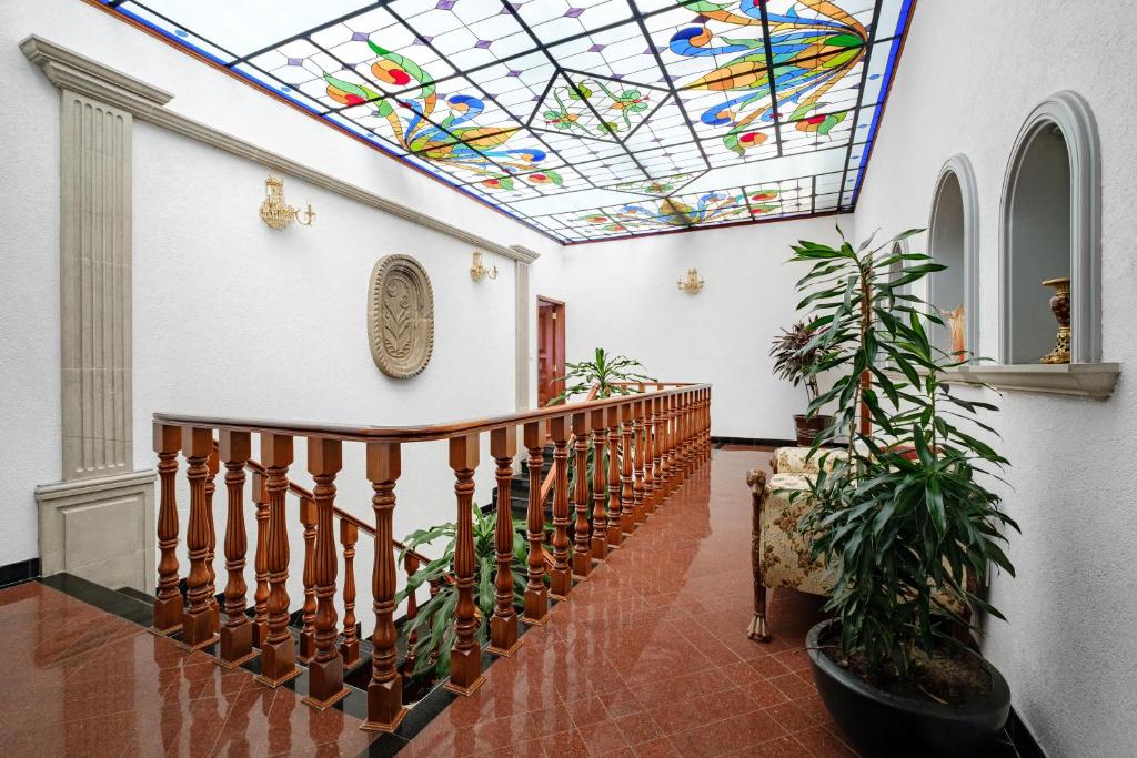 Senda Stays Coyoacan - 6BR Casa and Garden Steps from Frida Kahlo - 3