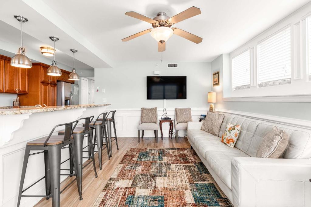 Captains Watch 8, Tybee Island