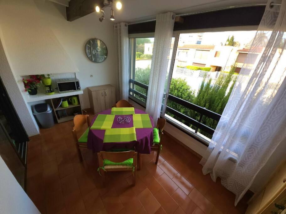 A 8 mn A PIED DES PLAGES APPARTEMENT AVEC PISCINE ET TENNIS - 2