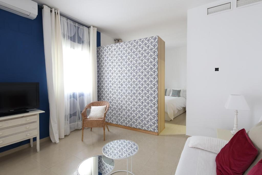 Apartamentos Diaber San Leandro photo