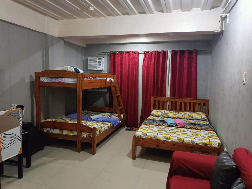 Vimelzu Mhavic Family Room photo