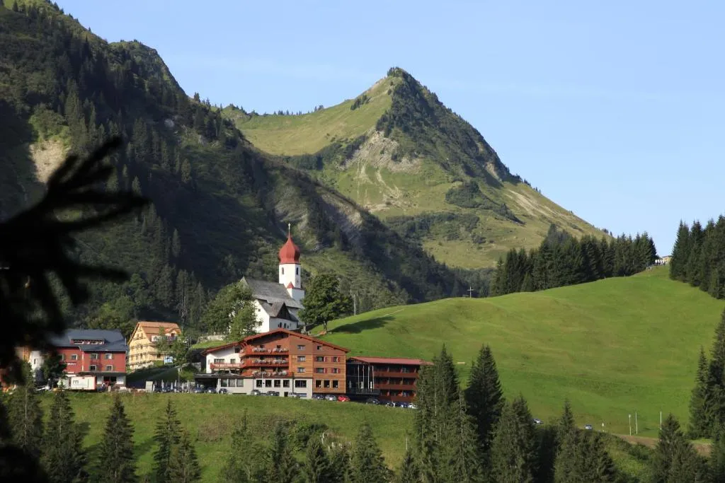 Boutique Hotel die Mittagspitze Superior, hotel in Damuls