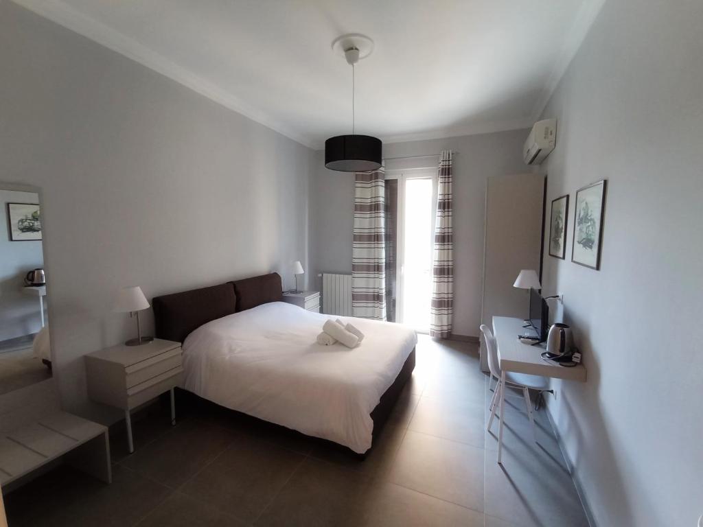 Donna Franca Rooms and Suite - 1