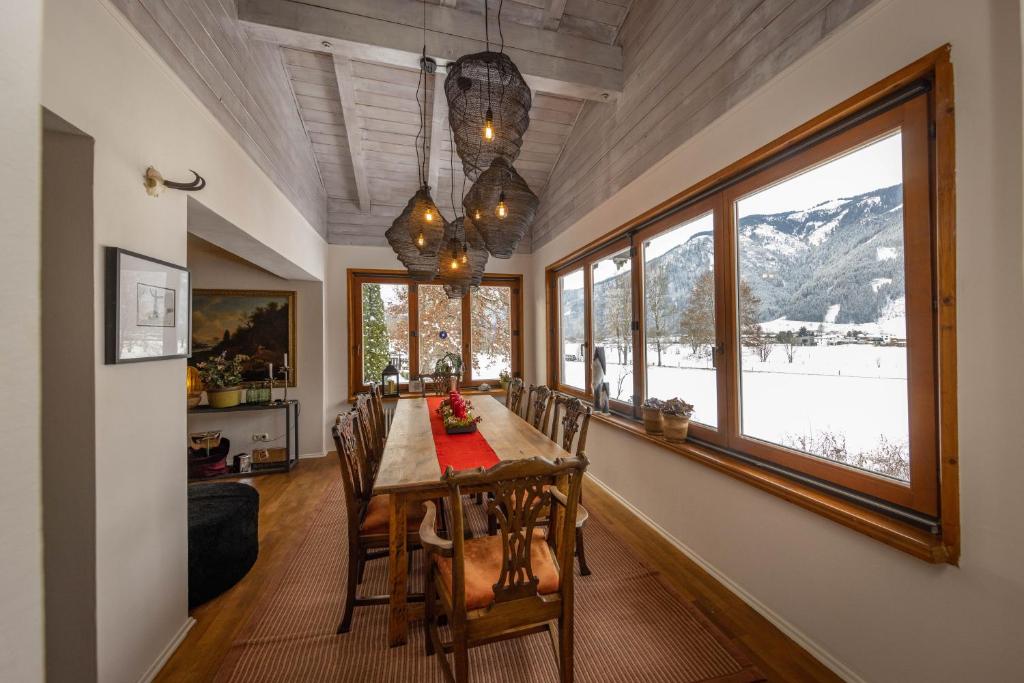 Charming Alpine Country House near Zell am See - 4