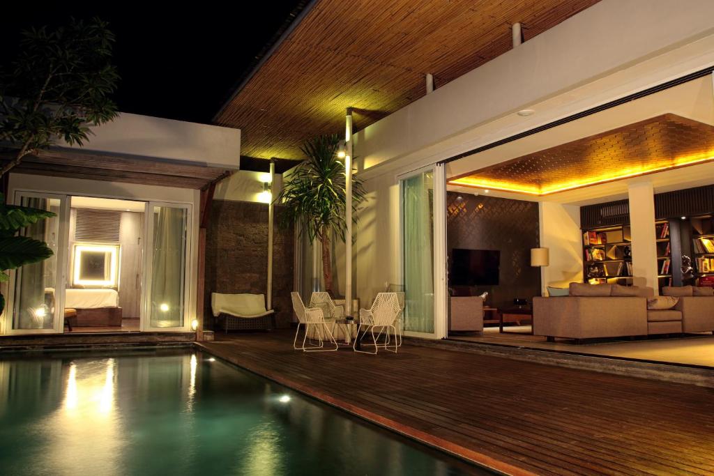 Great swimming pool