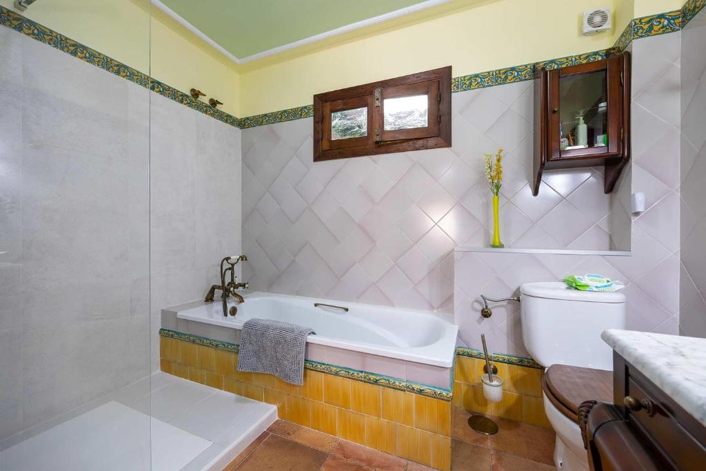 LOR Pintada Apartments 2A - 4