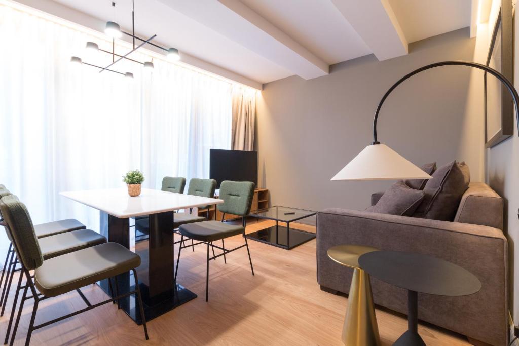 Old Town Apartments by Staynnapartments - 2