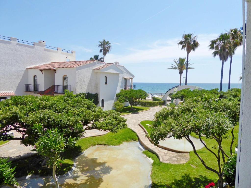 Primera línea Playa Romana - Habitat ALBERT VILLAS - 3