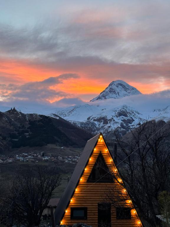 Kazbegi Kuro Cottages — Hotel in Kazbegi