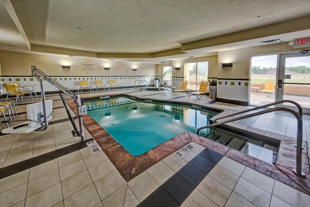 Fairfield Inn & Suites Oklahoma City NW Expressway/Warr Acres photo