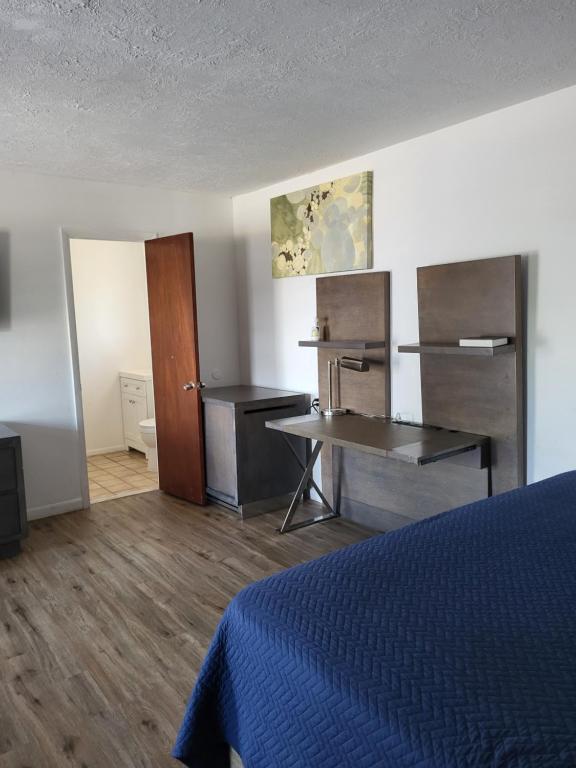 Budget Inn of Sebring photo